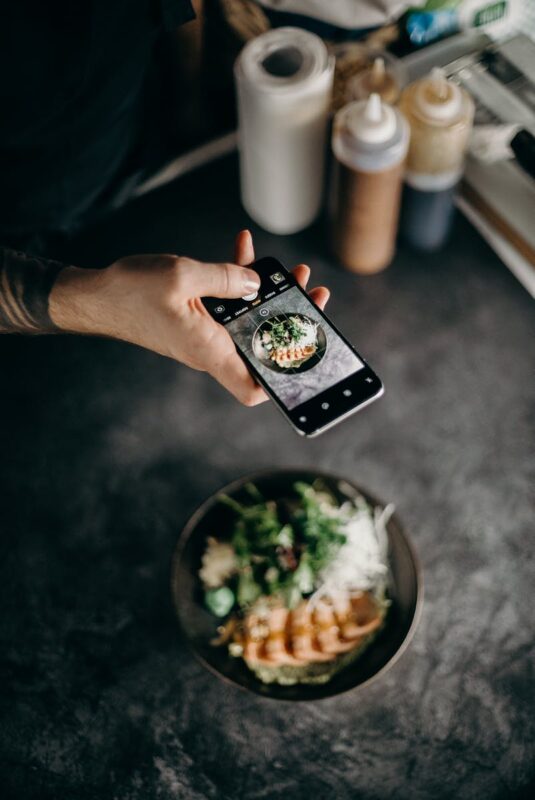 influencer- video ad