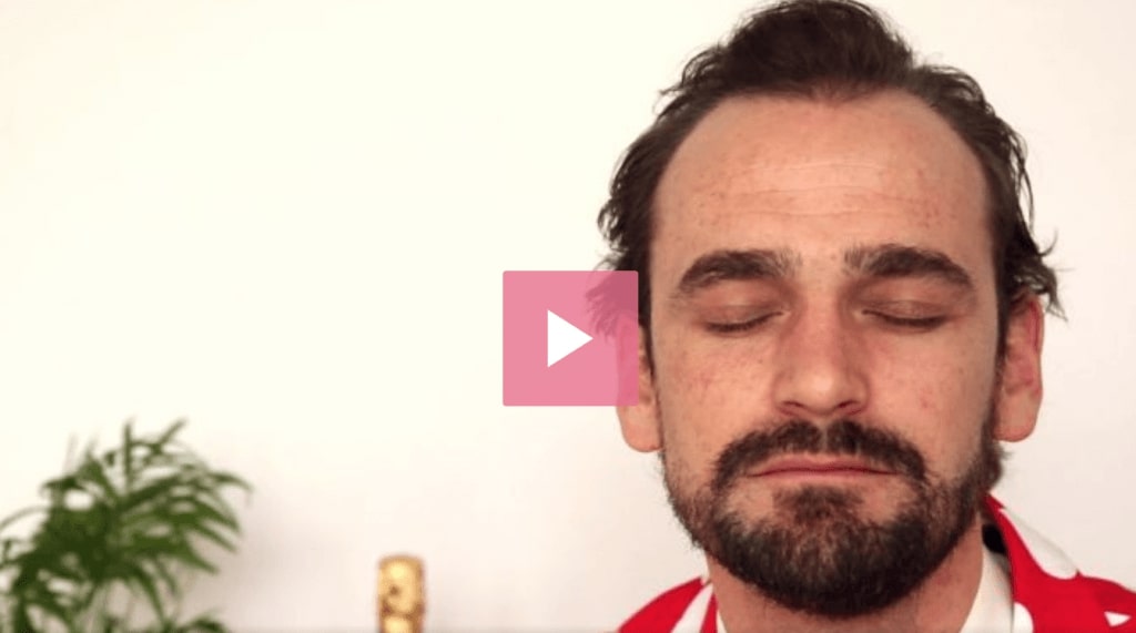 Video thumbnail mistake example - guy with eyes closed